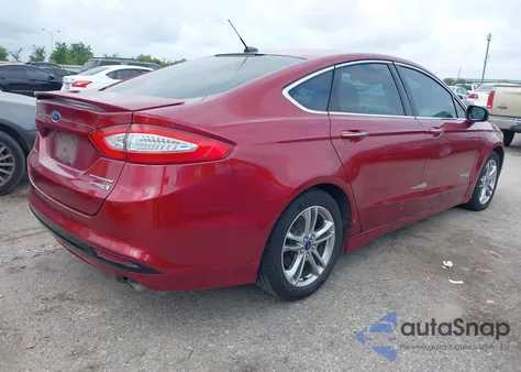 2016 Ford Fusion Hybrid Titanium z USA, uszkodzony, nr VIN 3FA6P0RUXGR132565